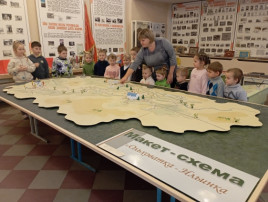 «УЛИЦЫ НАШЕГО ГОРОДА» «УЛИЦЫ НАШЕГО ГОРОДА».